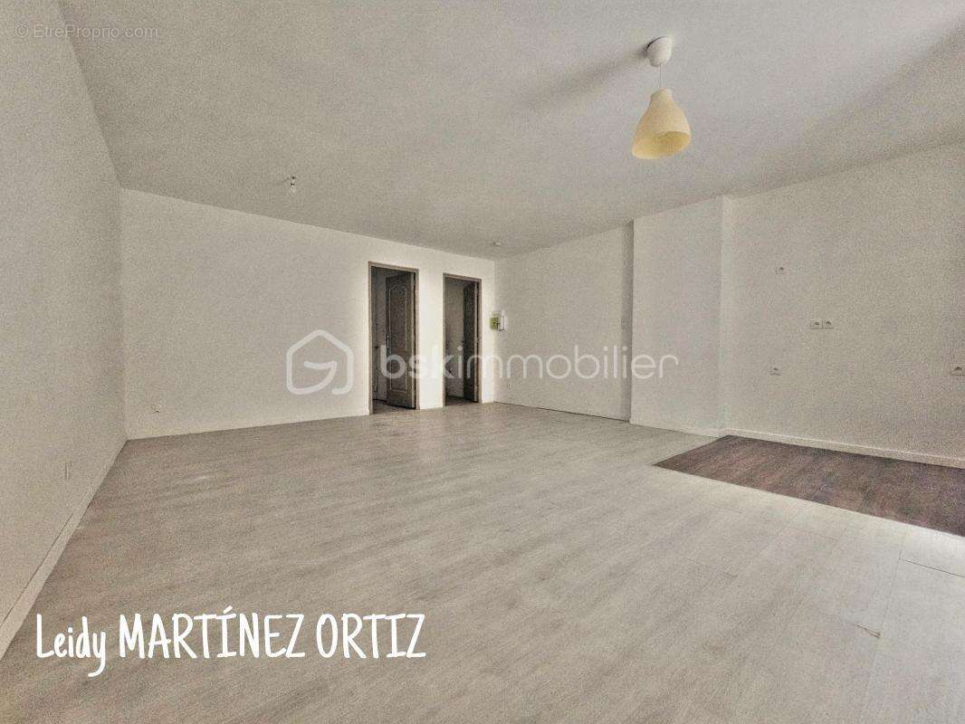 Appartement à CAZAUBON