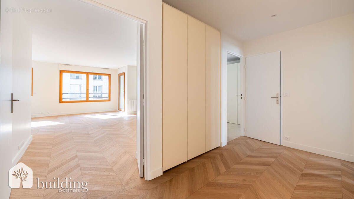 Appartement à LEVALLOIS-PERRET