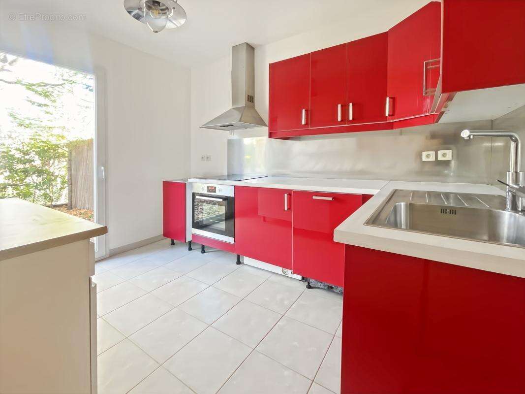 Maison à ROQUEBRUNE-SUR-ARGENS