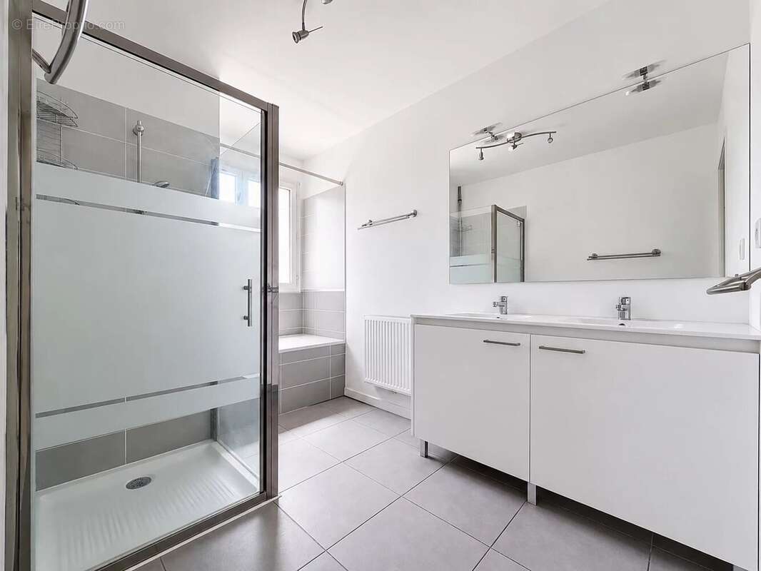 Appartement à MARSEILLE-13E