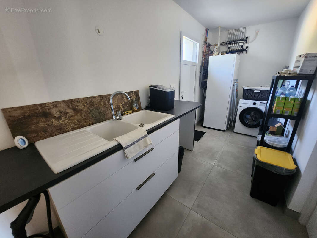 Maison à SAINTE-GEMME-LA-PLAINE