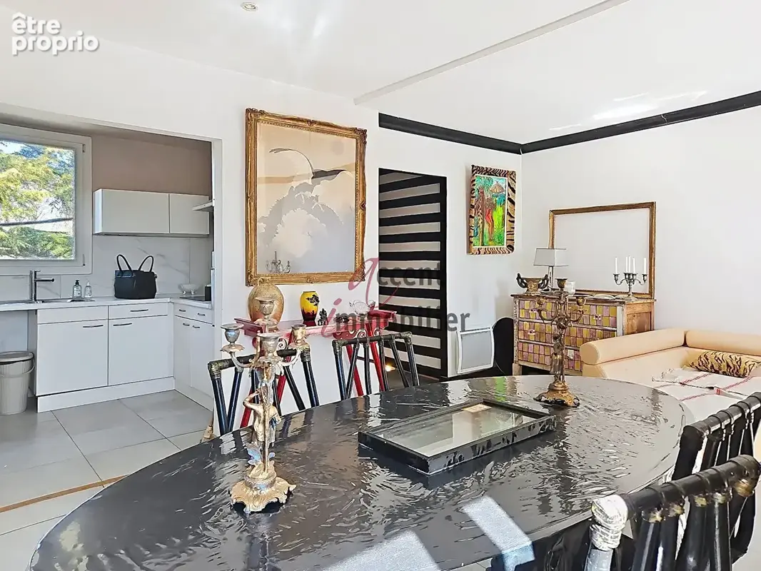 A vendre appartement à L'Isle sur Sorgue T2 avec place de parking et garage proche de tout. - photo 4