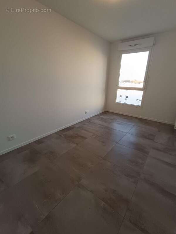 Photo 3 - Appartement à CERGY