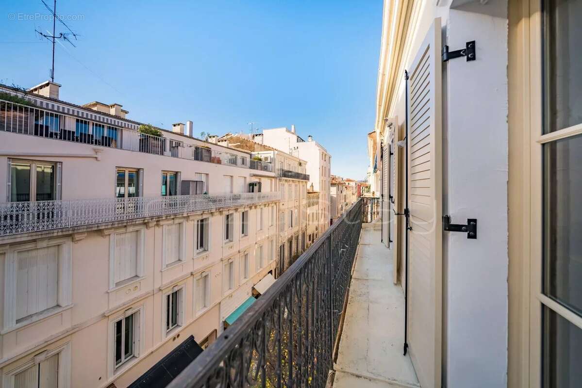 Appartement à CANNES