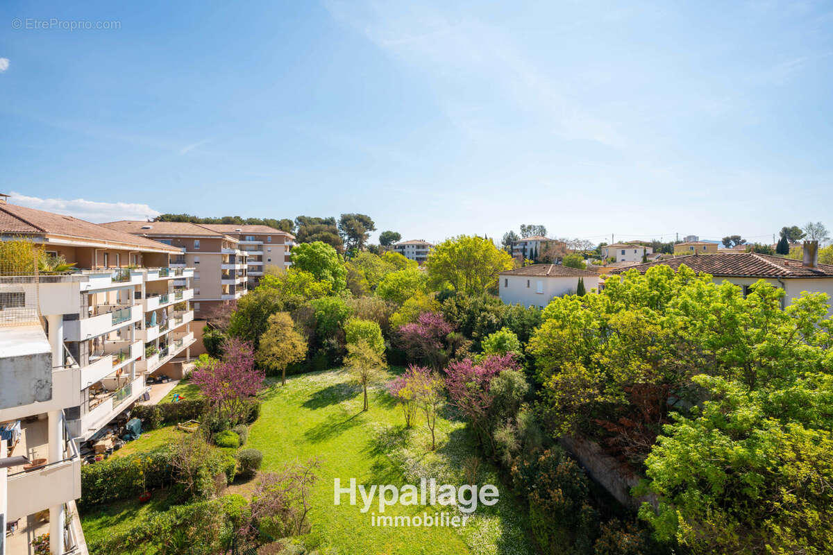 Appartement à MARSEILLE-13E