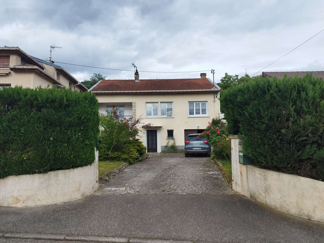 Maison à MALZEVILLE