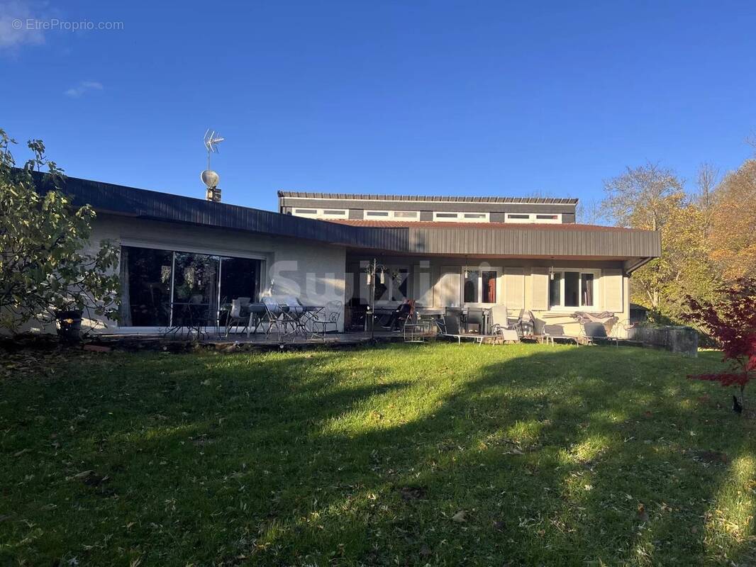 Maison à BLETTERANS