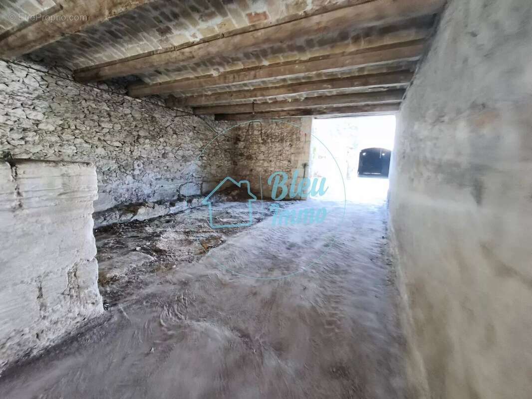 Maison à LUNEL-VIEL