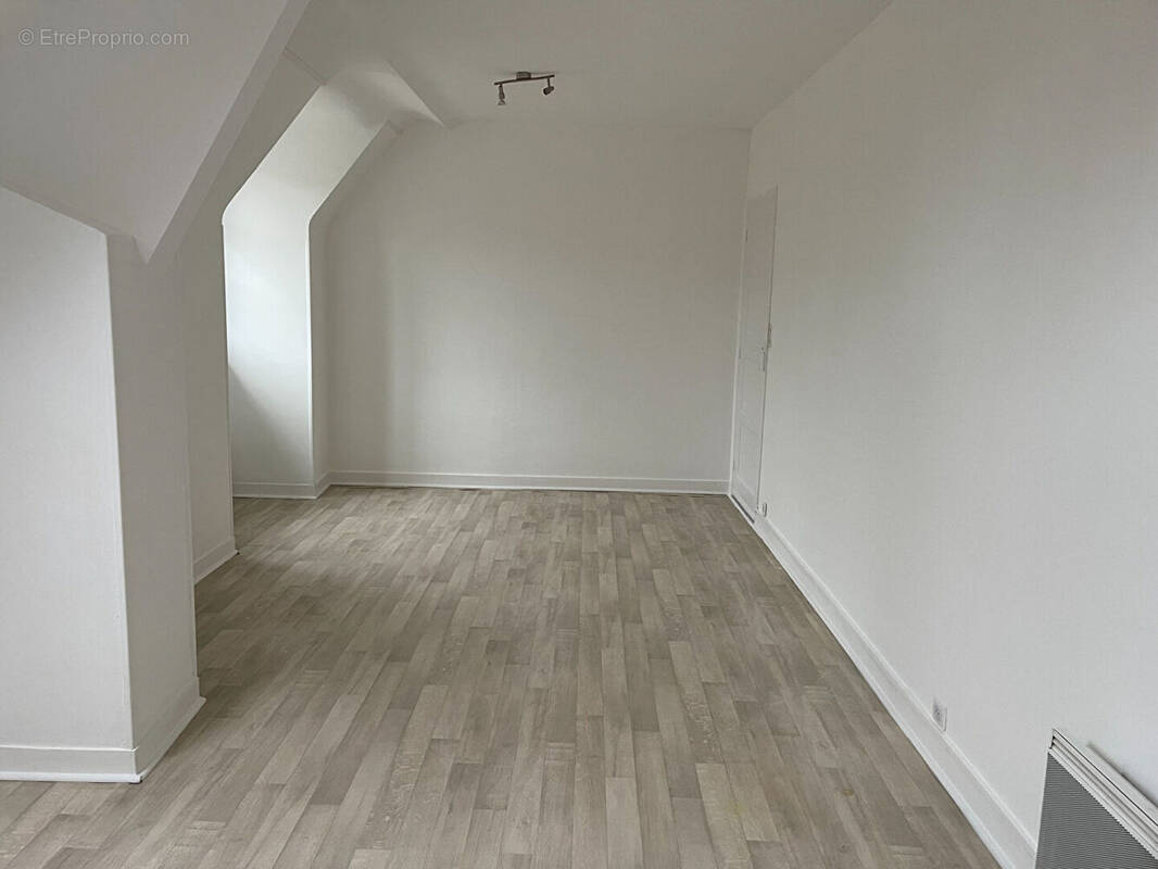 Appartement à FALAISE