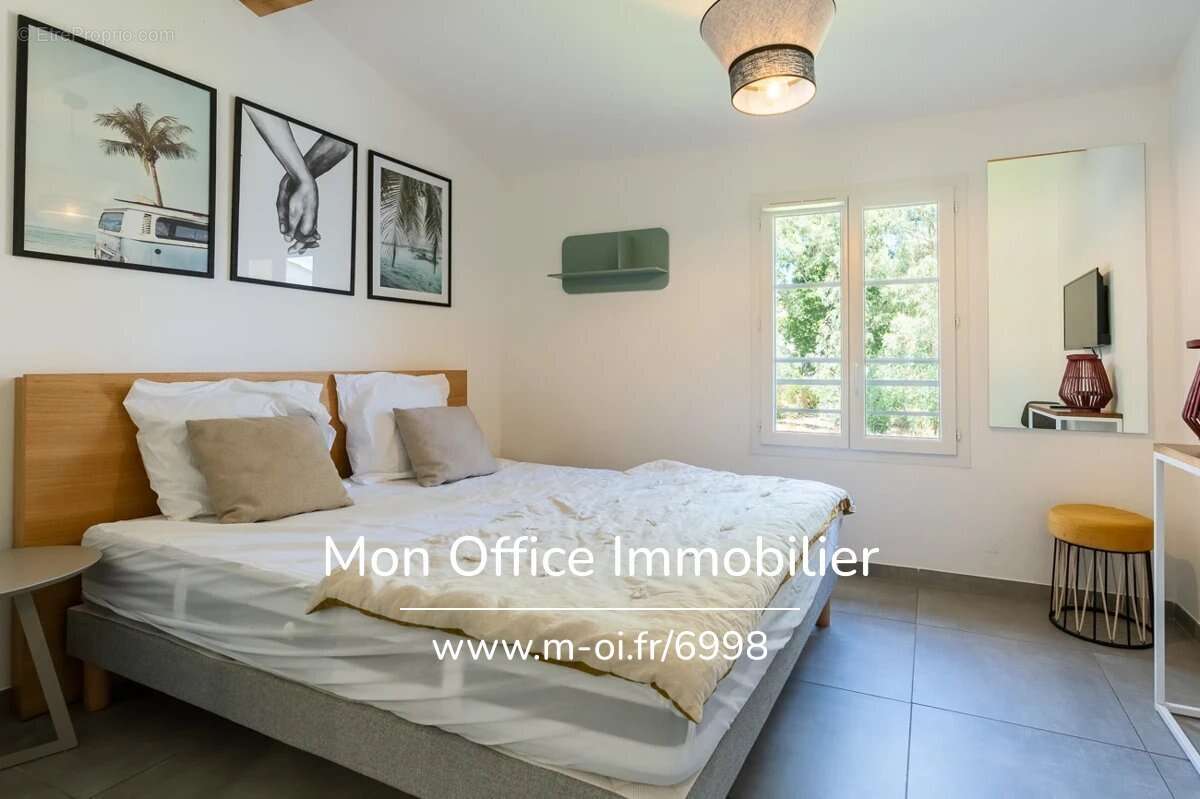 Référence : 6998-les. - villa moderne à 1 min de la plage avec piscine et garage à grimaud - photo 15