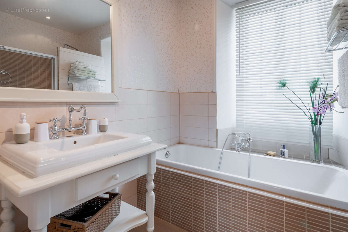 Maison à VILLERS-BOCAGE