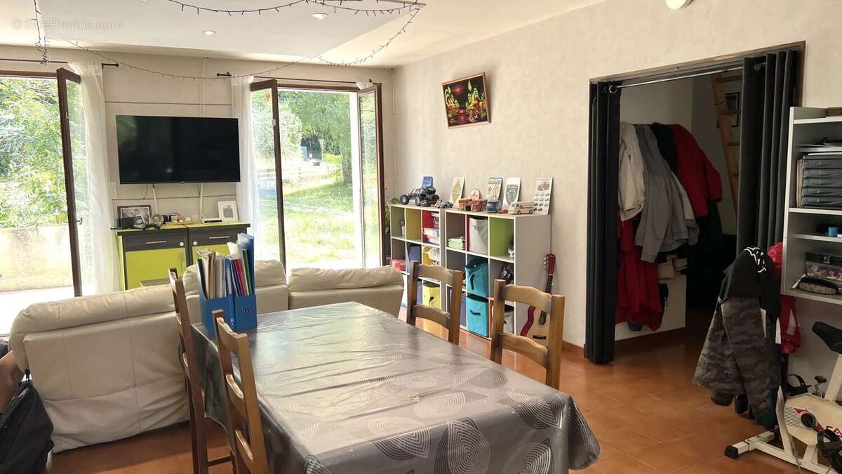 Maison à SAINTE-CROIX-VOLVESTRE