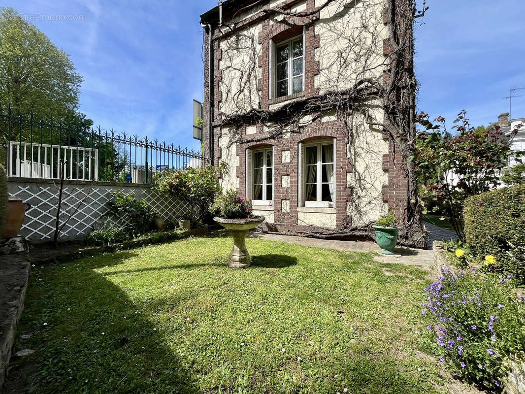 Maison à EVREUX