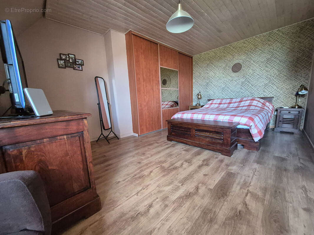 Maison à BOUVIGNY-BOYEFFLES