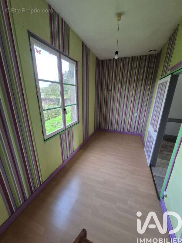 Maison 96 m² à Marques  - photo 4