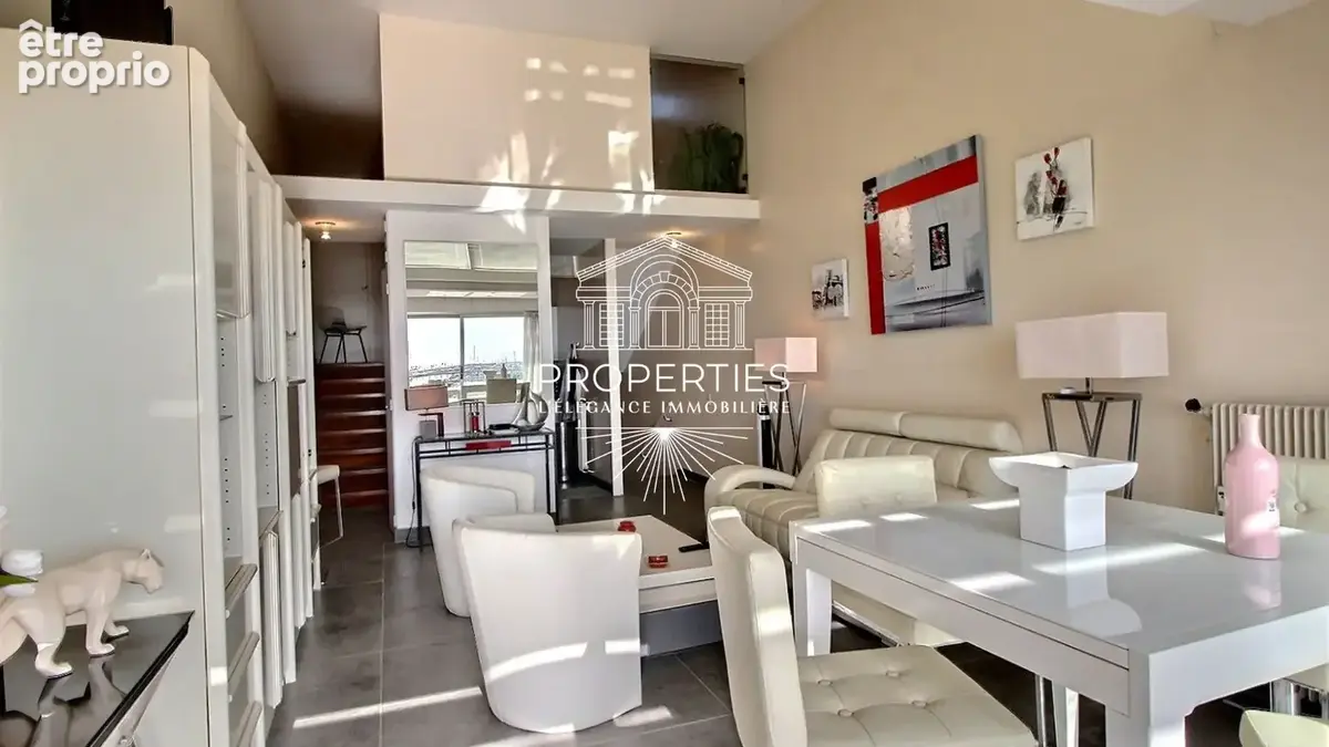 Le lavandou - la meridienne - t3 - triplex - hypercentre - vue mer - photo 3