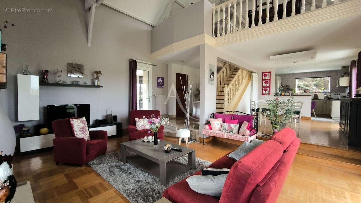 Maison à LE BURET