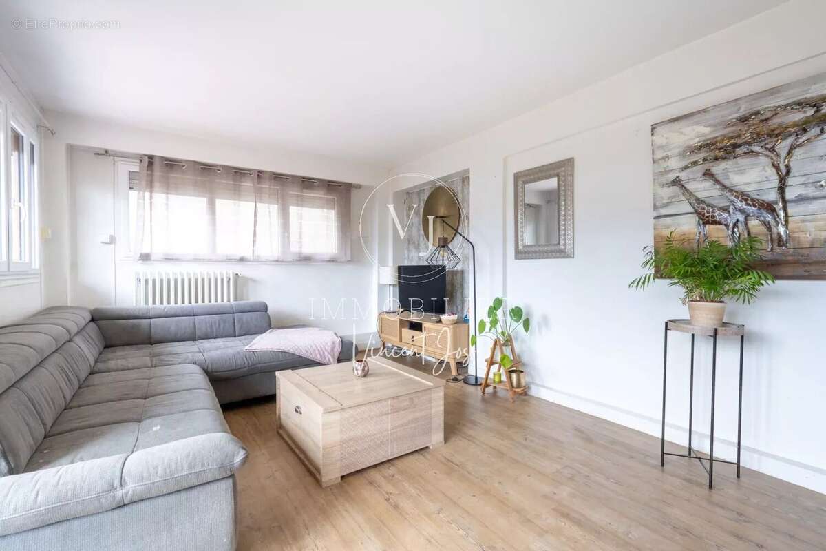 Appartement à ACHERES