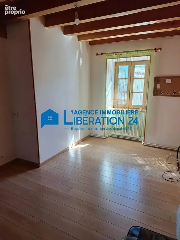 Maison 6 pièces 160 m² à vendre à Thelis-La-Combe (42220) - photo 4