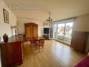 Appartement à GENNEVILLIERS