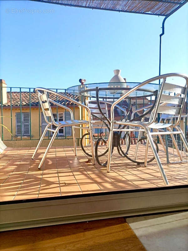 Appartement à HYERES