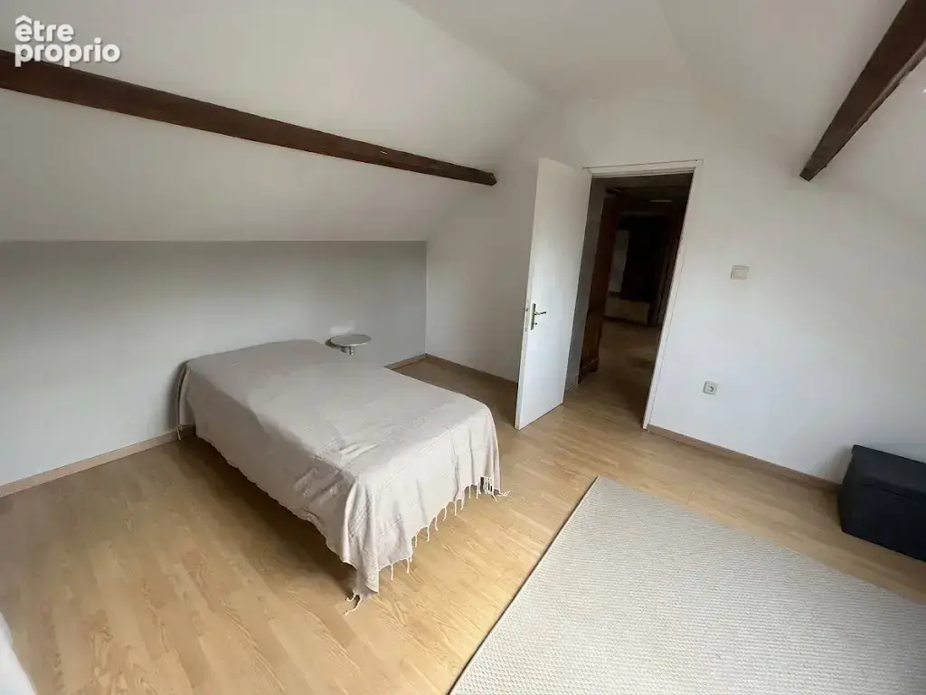 Maison semi individuelle de 1856 développant 121,55m2 et bâtie sur 187m2 de parcelle ! - photo 7