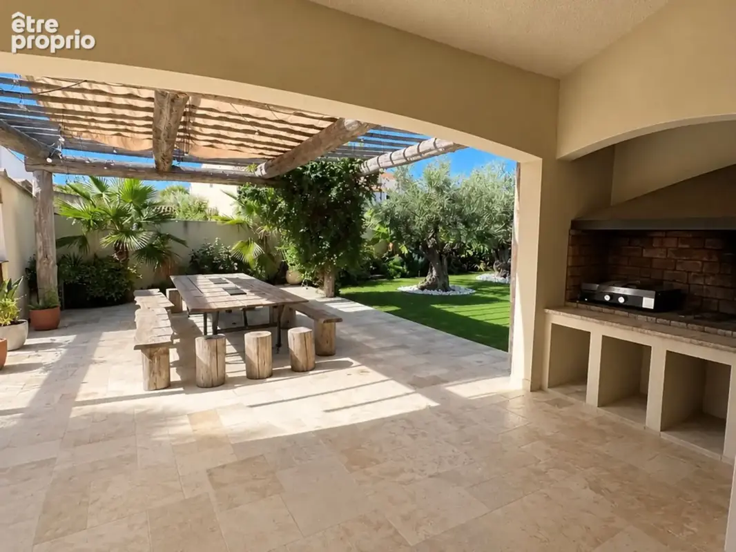 Fleury d'Aude Villa d'exception de type V de plain pied avec garage en sous-sol, SH 224 m2  avec vue dominante - photo 17