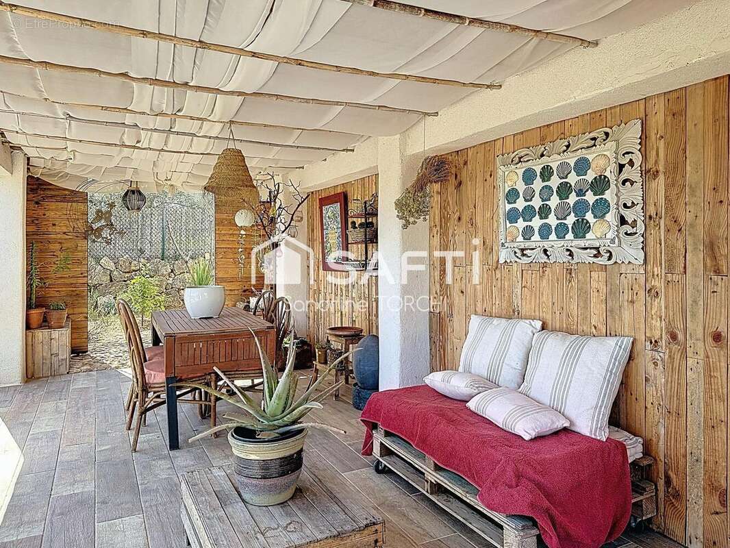 Photo 2 - Maison à VIDAUBAN