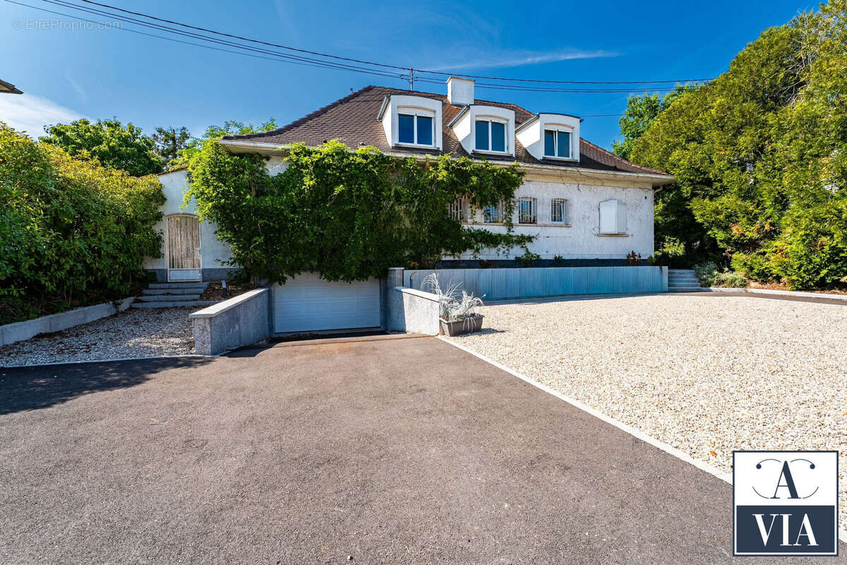 Maison 267 m² à Haguenau  - photo 2