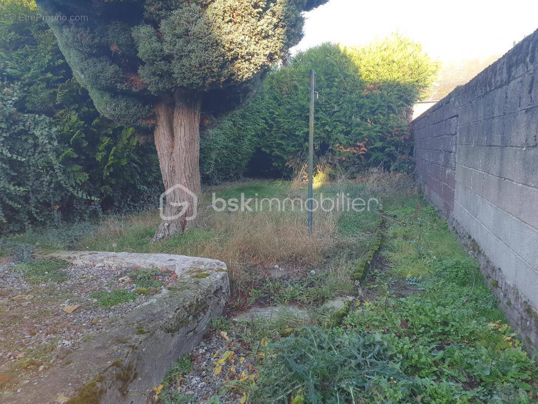 Maison à ORIGNY-SAINTE-BENOITE