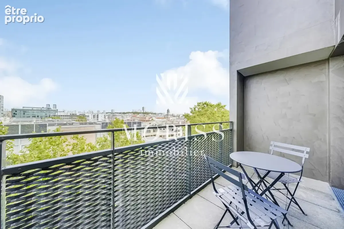 Bas Montreuil Appartement de 5 pièces, 4 chambres + 12 m2 de balcon - photo 10