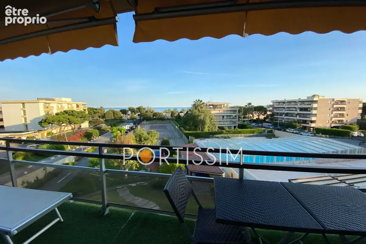 Appartement à SAINT-LAURENT-DU-VAR