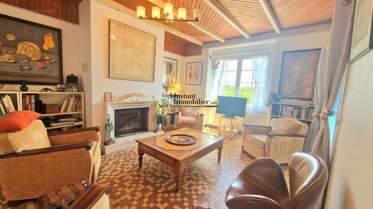 Maison à PLOUGASNOU