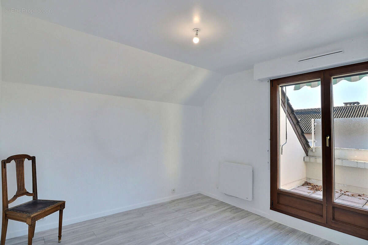 Appartement à DOUVAINE