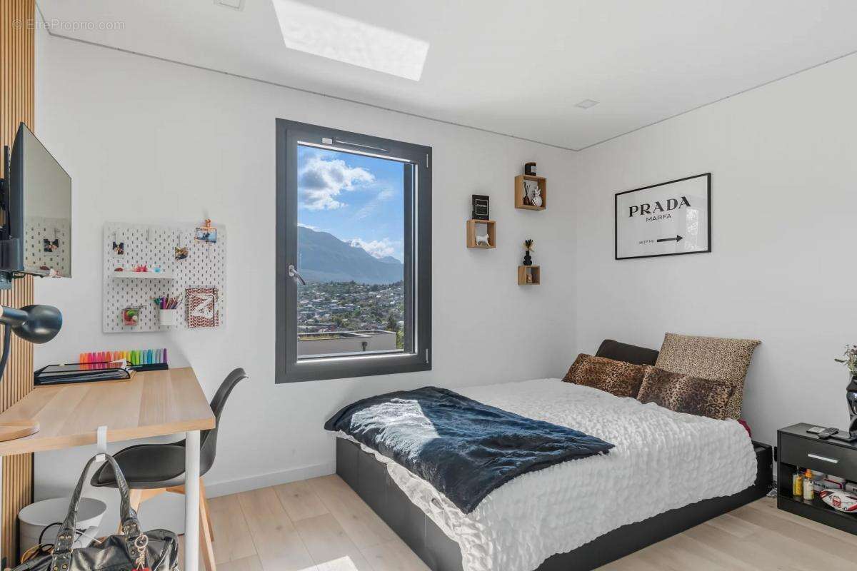 Maison à GRESY-SUR-AIX