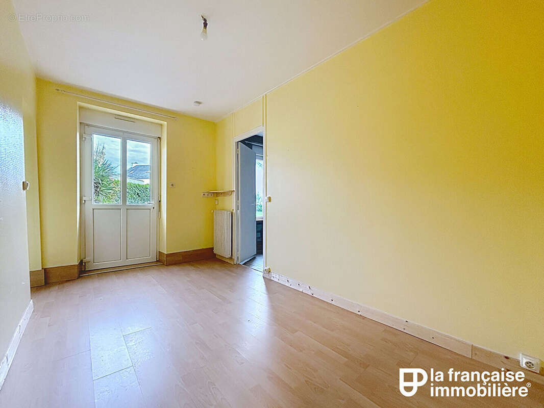 Maison à MONTAUBAN-DE-BRETAGNE