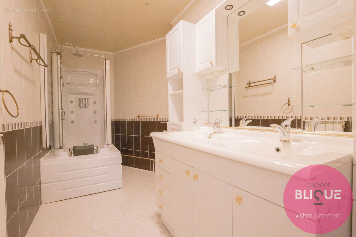 Appartement à LAXOU