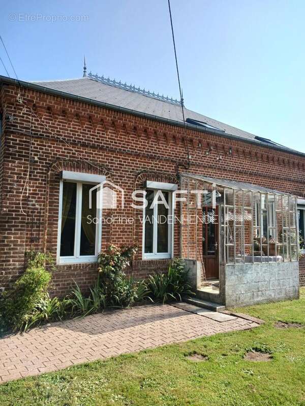 Maison 170 m² à Beaume  - photo 3