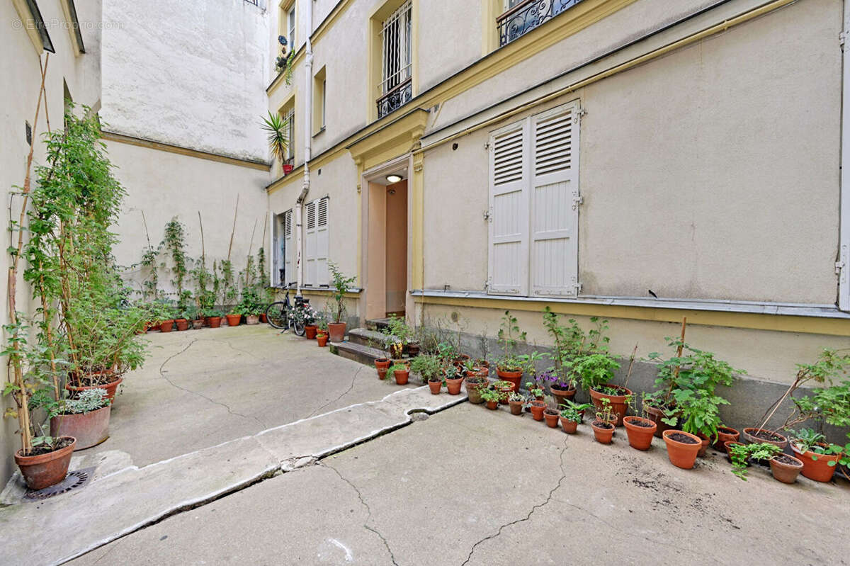 Appartement à PARIS-18E