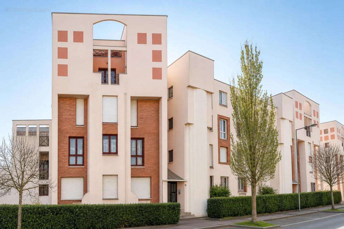 Appartement spacieux avec terrasse à Cergy - photo 12