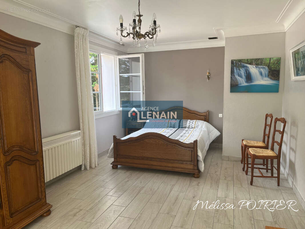 Maison à SAINT-MARTIN-DES-TILLEULS