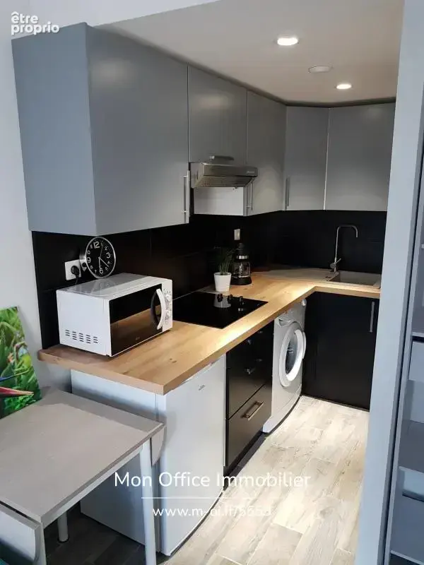 Référence : 7340-MCO - Exclusivité — Immeuble de rapport composé de 4 appartements et une  maison , avec jardin extérieur et sta - photo 3
