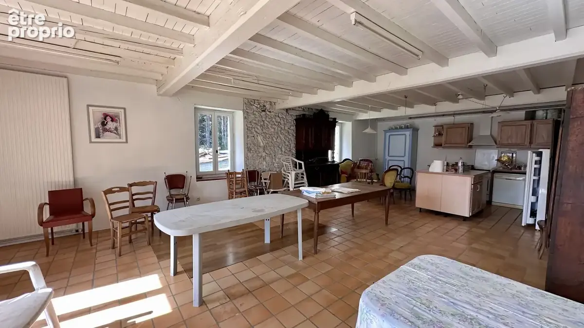 Ferme de caractere 354 m2 - rencurel - photo 3