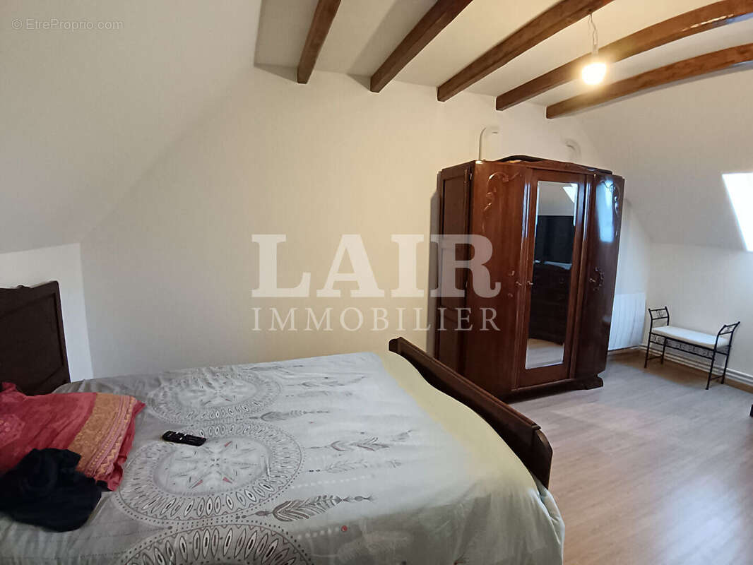 Maison à LE MELE-SUR-SARTHE