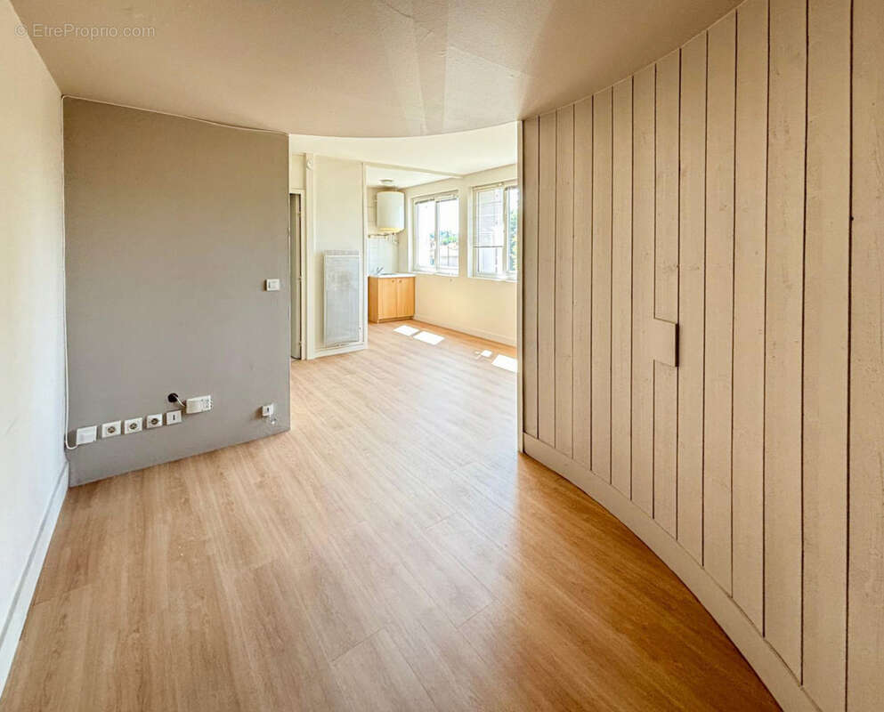 Appartement à vendre 2 pièces FRANCHEVILLE (69) - photo 9