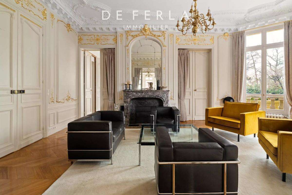 Maison à LE VESINET