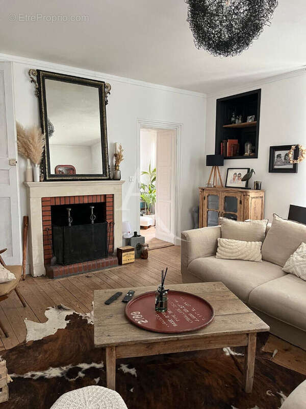 Maison à NEUVILLE-DE-POITOU