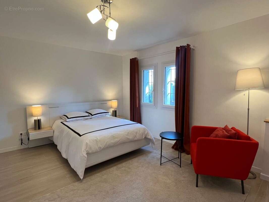 Maison à BIOT