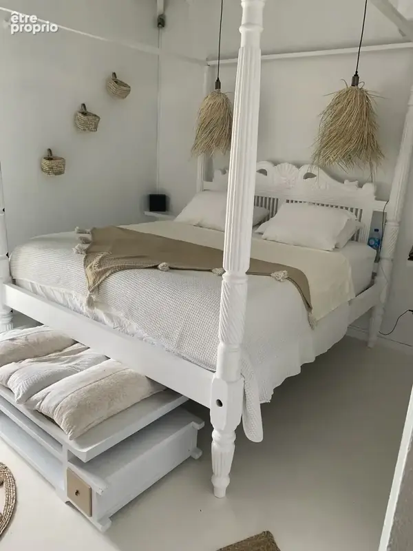Baie orientale :  maison de plain-pied avec bungalow indépendant et piscine - photo 14