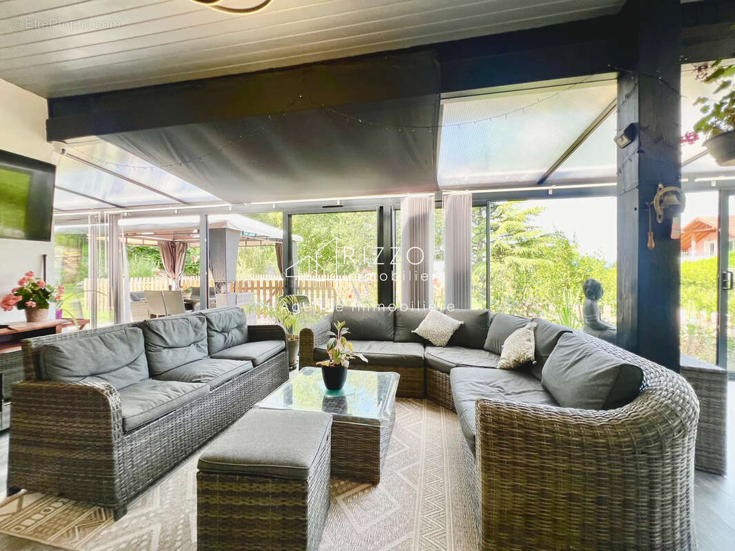 Maison de 180 m2 avec piscine - photo 5
